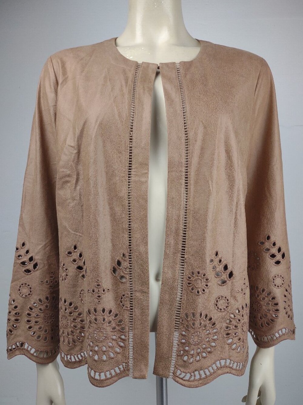 NWT Chico's Classic Camel brown Cut Out Hem Faux Suede jacket womens size 2